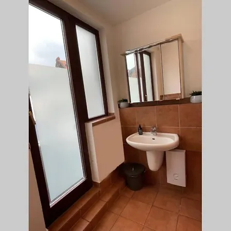 70Qm Wohnung Mit Terrasse Im Herzen Von Koeln Kolonia